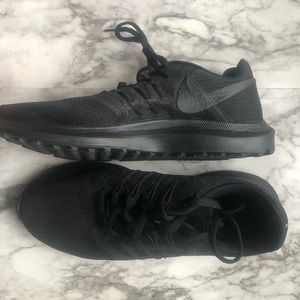 Nike “Fitsole” Runners